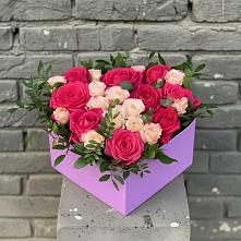 Цветочная композиция из Розы в коробке #REPLACE_PRED# Велижи