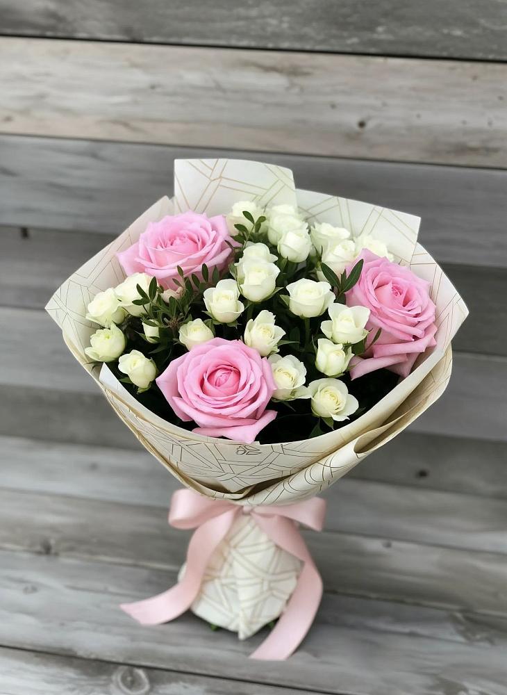 Букет цветов из: Розы в Велижи