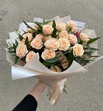 Букет Кремовые розы Латте в Велижи