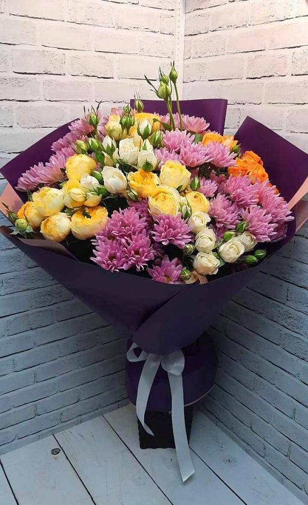 Букет цветов из: Хризантемы и Розы в Велижи