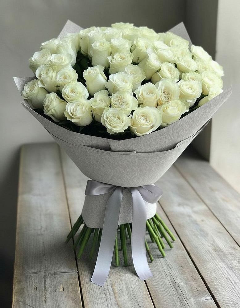 Букет 35 Белых роз в Велижи