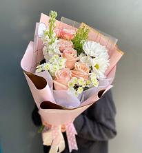 Букет цветов из:  Хризантемы и Розы в Велижи