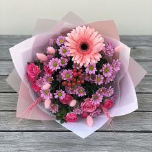Букет цветов из:  Розы, Герберы и Хризантемы в Велижи