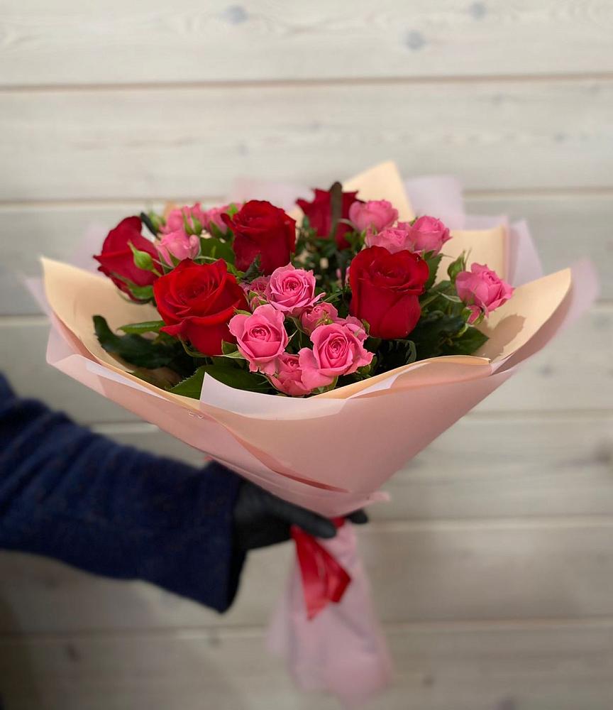 Букет цветов из: Розы в Велижи