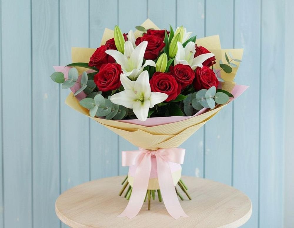 Букет цветов из: Лилии и Розы в Велижи